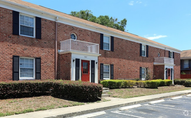 Photo - Palmetto at Lakeside