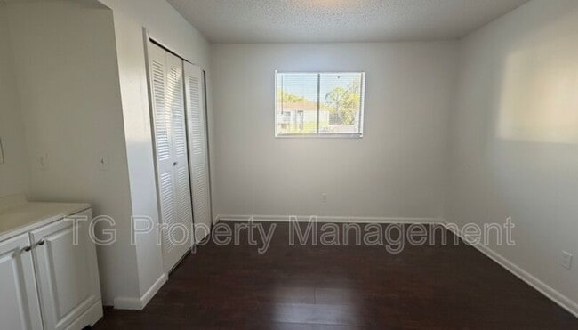 Photo - 5144 Westchase Ct Unit 3