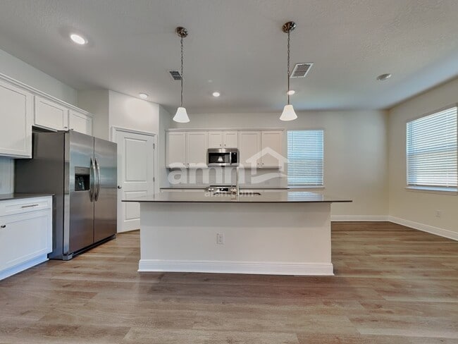 Photo - 27055 St Andrews Ave