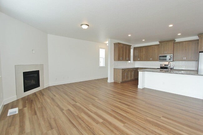 Photo - Immaculate Single-Level Home