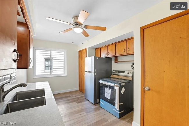 Updated kitchen and appliances/ will be resurfacting cabinets prior to move in - 3340 W 210th St