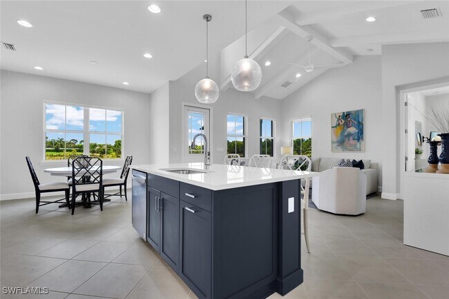 Photo - 7124 Saona CT