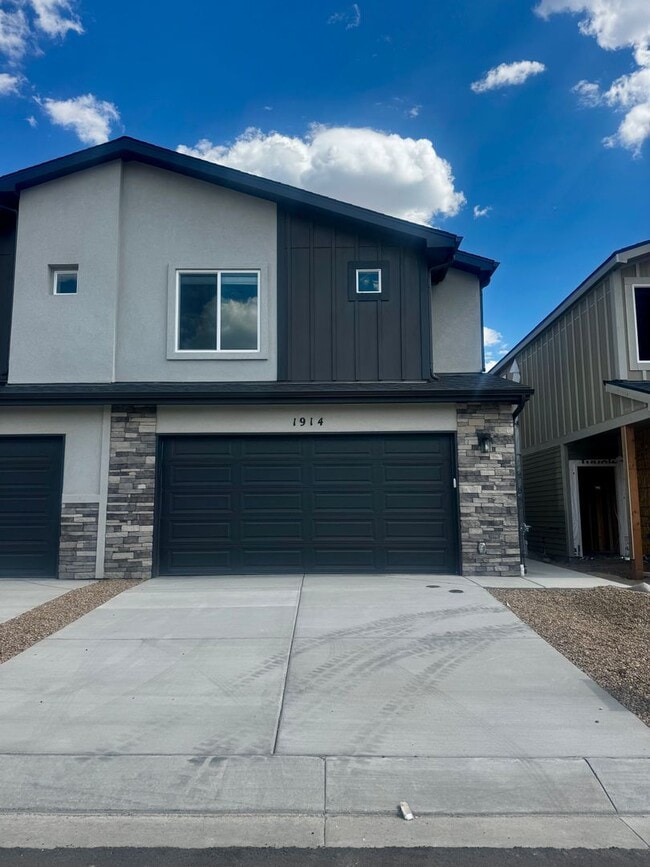 Photo - New Construction 3 Bedroom Townhome in University Park