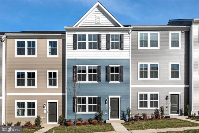 Building Photo - 409 18th Ave