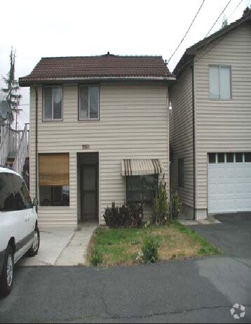 Photo - 385 Chestnut