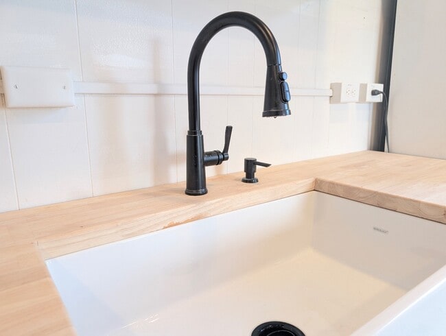 Photo - 416 Guilford Ave