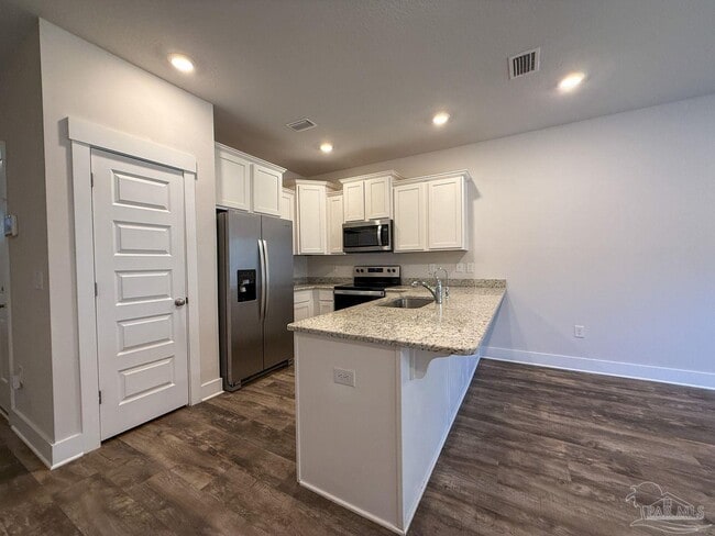 Photo - 1559 Iroquois Ct