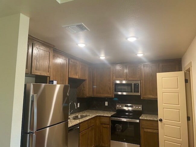 Photo - 2305 Bachelor Button Blvd Unidad 2305 A Bachelor Button