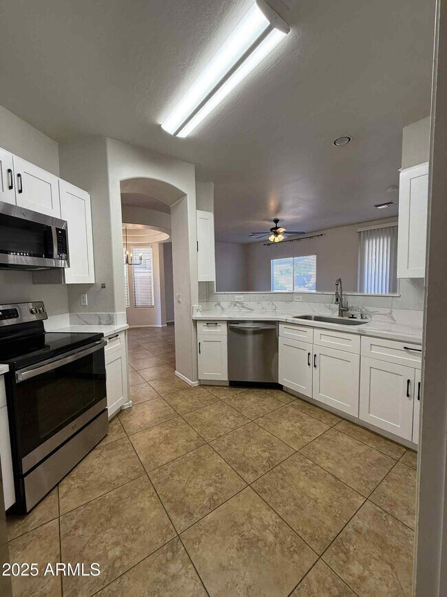 Photo - 4522 W Branham Ln