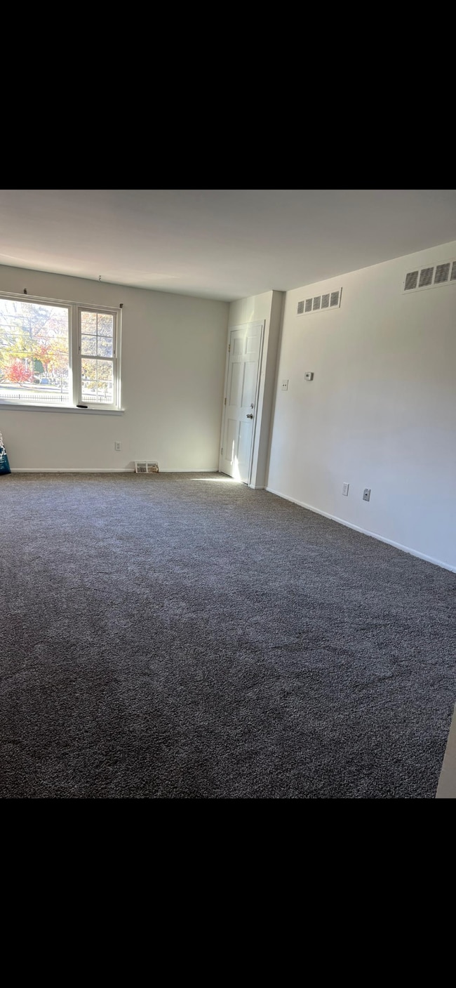 Photo - 1128 Easton Rd Unit 1