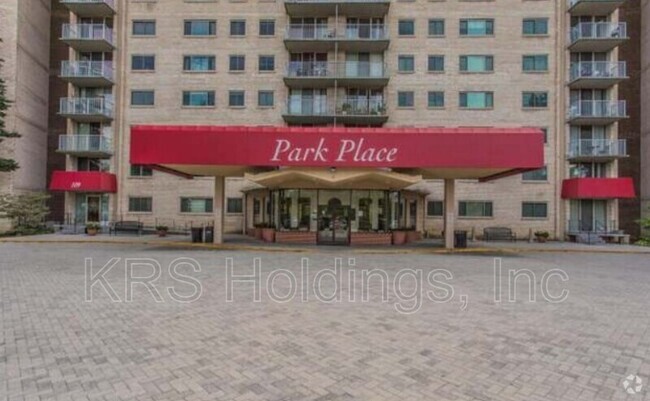 Building Photo - 2500 N Van Dorn St Unit 1624 Rental