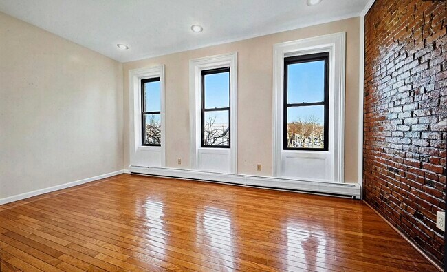 Photo - 800 Ocean Ave Unit Apt. #3