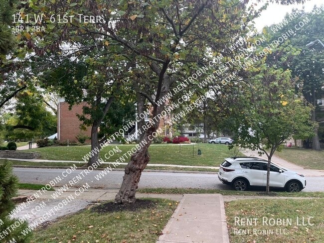 Photo - 141 W 61st Terrace