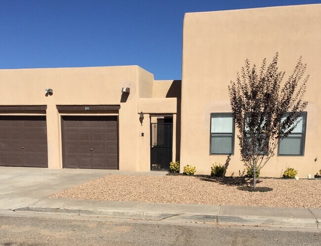 Photo - 609 Avenida Montoya NE Townhome