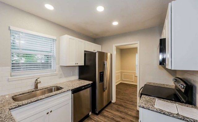 Photo - 616 Nightshade Dr