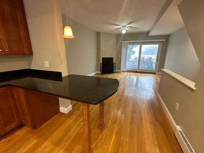 Photo - 40 Medford St Unit 1