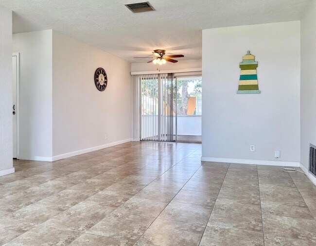 Photo - 4510 NW 46th St
