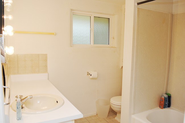 Photo - Canyon Retreat Apartments