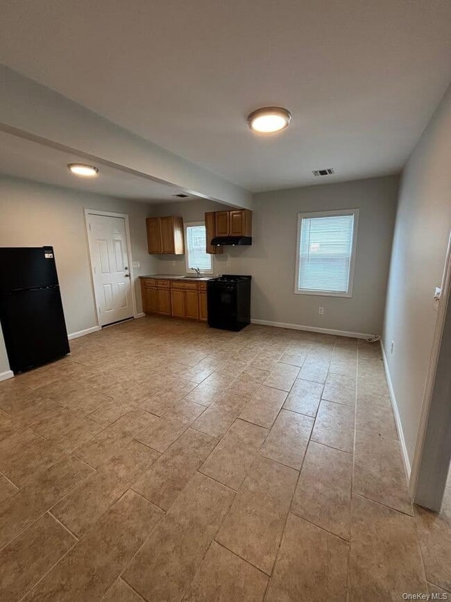 101 Miramar Ave