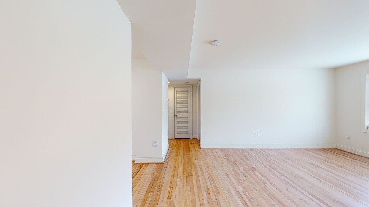 Photo - Rodgers Forge Apartments