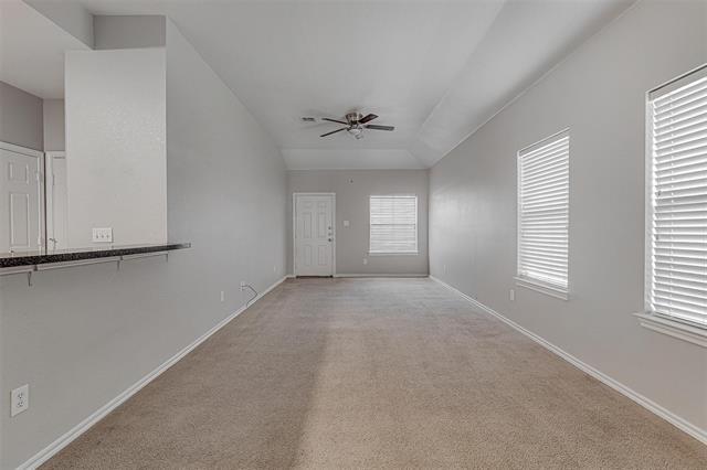 Photo - 827 Walnut St