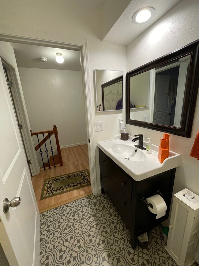 Photo - 54 N Walbridge Ave