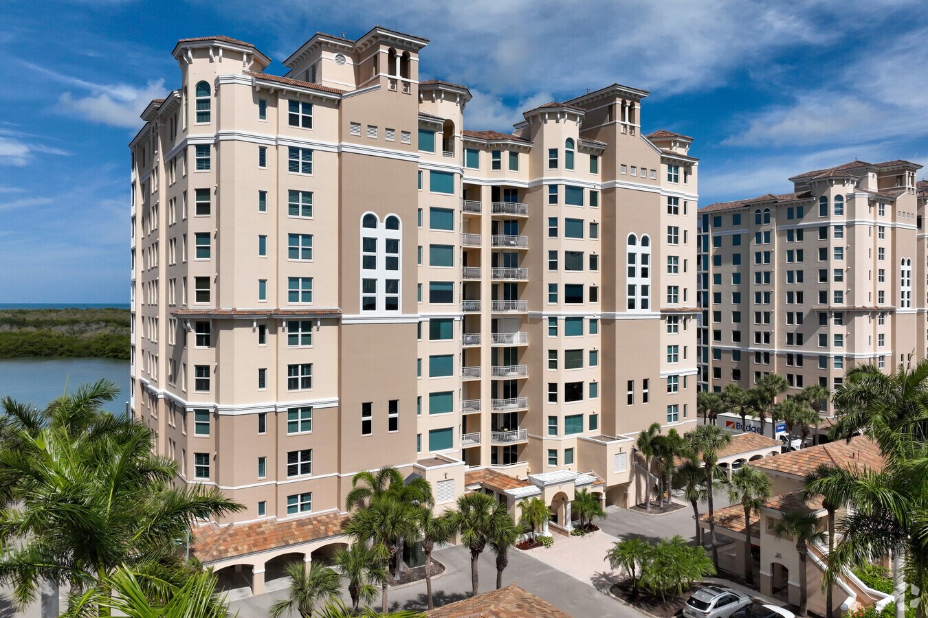 425-445 Dockside Dr Naples, FL 34110 - Residences at Pelican Isle Yacht Club Apartments