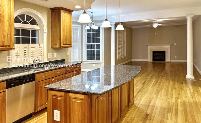 Photo - 3204 Eagles Watch