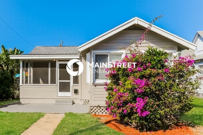Photo - 2 Bedroom Pet-Friendly Home in Lake Worth, FL with Main Street Renewal