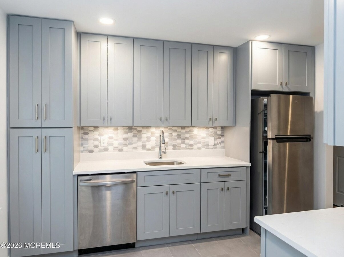 Photo - 345 Sequoia Ct