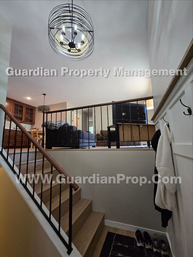 Photo - Chanhassen updated Townhome, Park view, 2 Car Garage, Large deck + Walkout Patio, available Aug