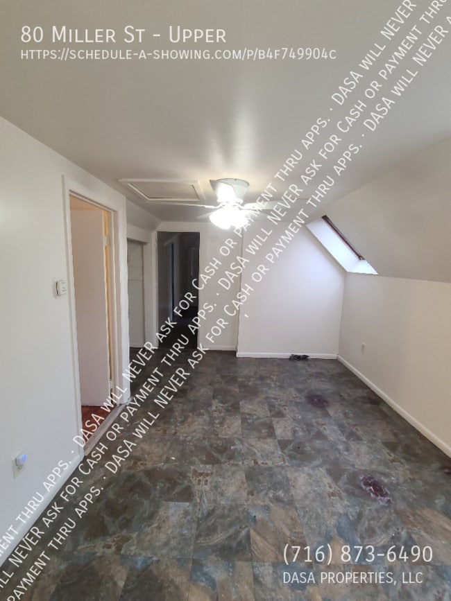 Photo - 80 Miller St Unit Upper
