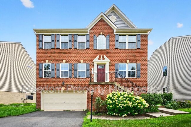 Building Photo - 7629 Hamelin Ln