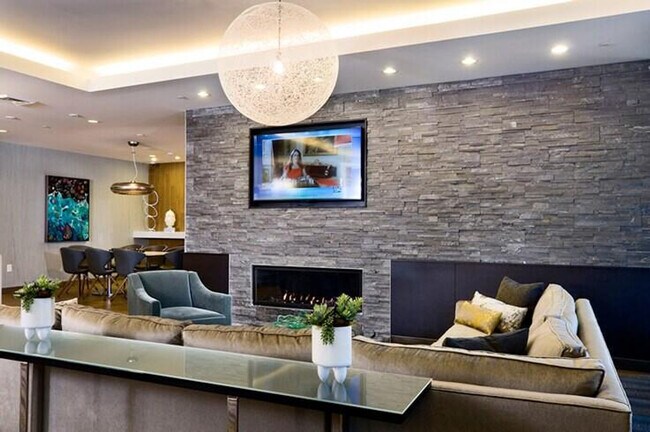 40 E Pier Dr Unit SI ID1039905P