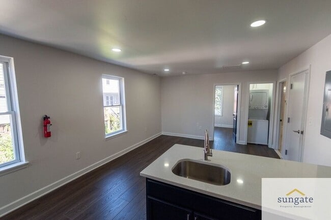 1602 Cypress St Unidad C