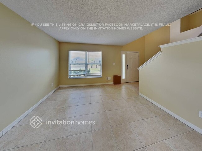 Photo - 835 McLean Ct