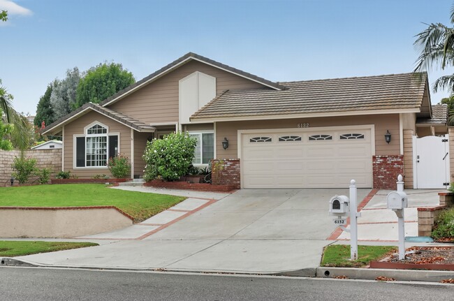 6132 E Baja Dr