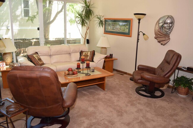 Photo - 1050 S Monaco St Pkwy Unit 137