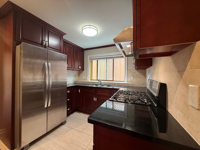230 Urbano Dr Unit B