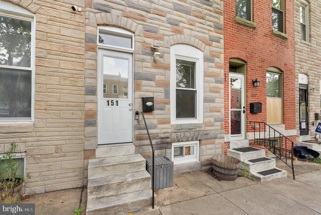 151 N Potomac St