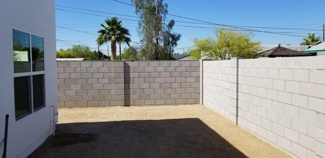 Photo - 2334 N Evergreen St