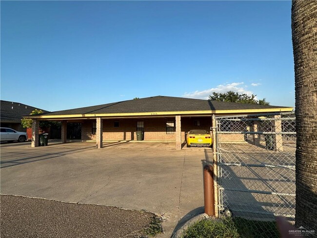 Building Photo - 4006 Inspiration Rd Unit 3 Rental