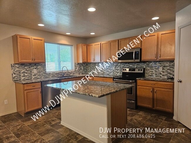 Photo - 4110 W Meadowpine St