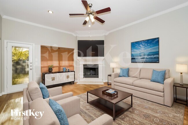 Photo - 146 Springtree St