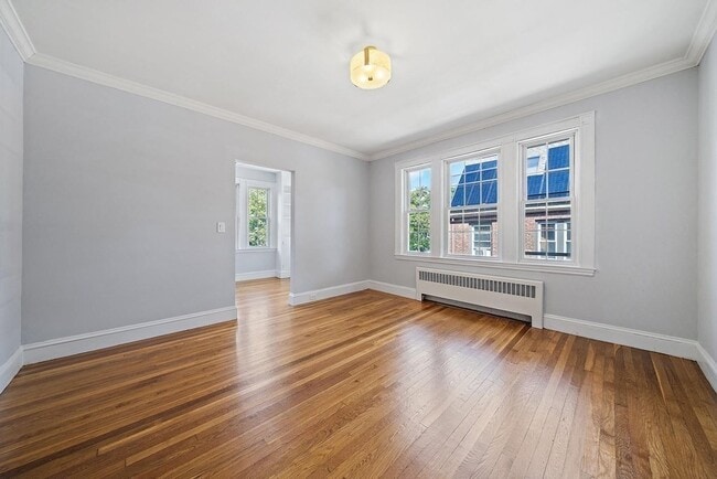 54 Crosby Rd Unit 2
