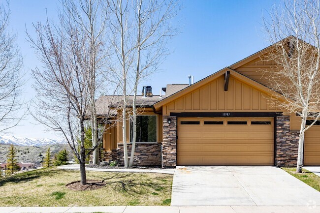 Building Photo - Blackrock Ridge Townhome - Corner Lot with...