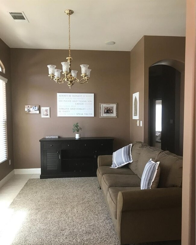 Photo - West Bakersfield Custom Home for Rent Available Now!