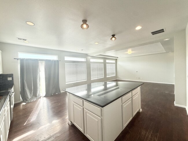 Photo - 3403 Yellowwood Ln