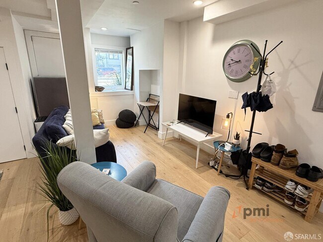 Photo - 1139 Potrero Ave