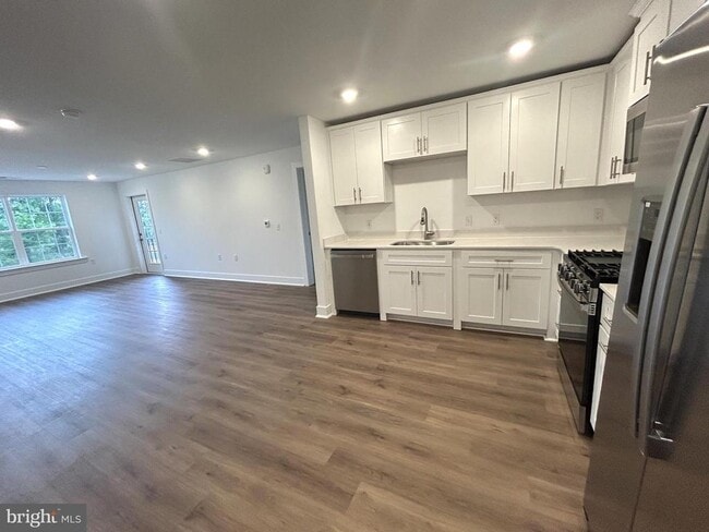 Photo - 2306 Prince Hall Dr